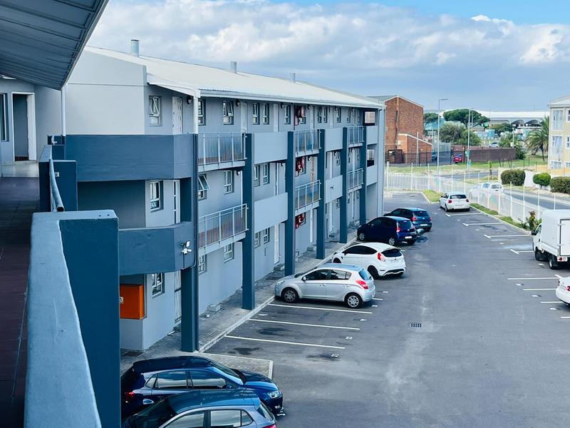 2 Bedroom Property for Sale in Thornton Western Cape